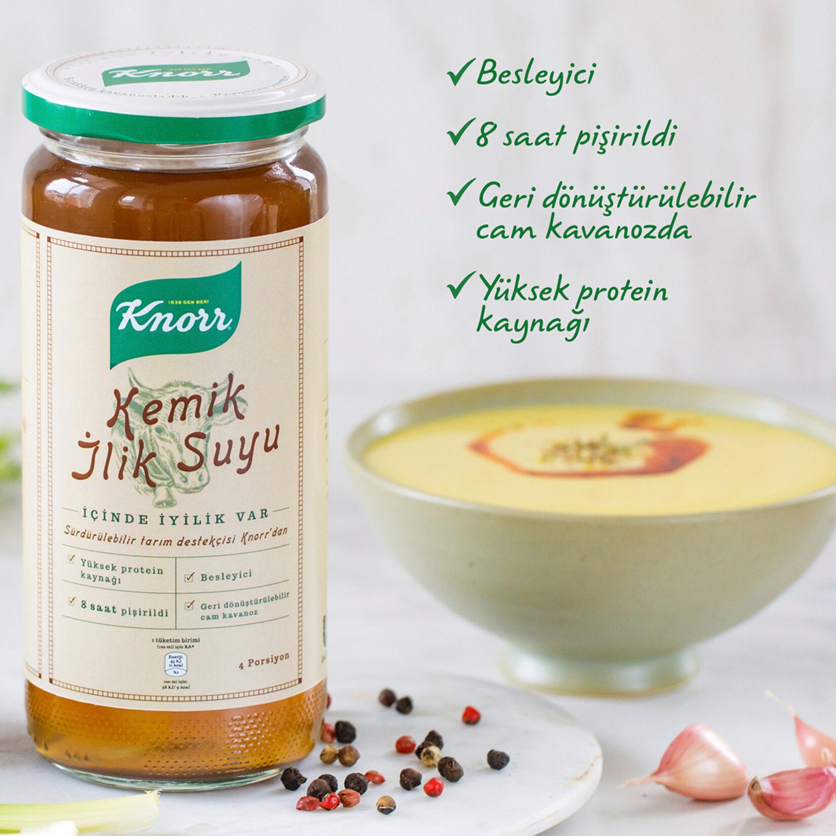 Knorr Bone Marrow Broth brings the rich, slow-simmered taste of traditional bone broth straight to your kitchen.