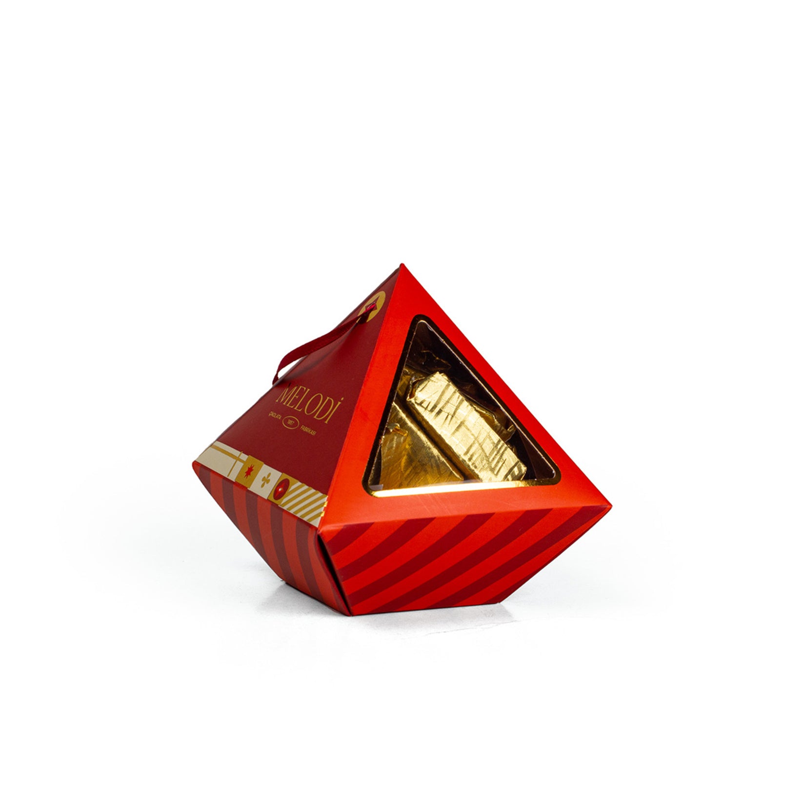 Bring a touch of elegance to your sweet moments with Melodi Lezzet Susu Kandiyotti, a premium selection of milk chocolate and hazelnuts crafted in Türkiye.