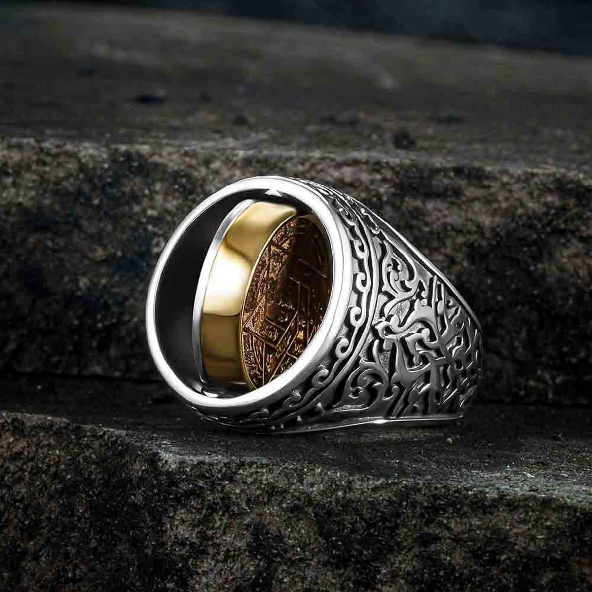Rooted in centuries-old symbolism, this Turkish Silver Ring with Rotating Seal of Solomon blends spiritual heritage with bold craftsmanship.