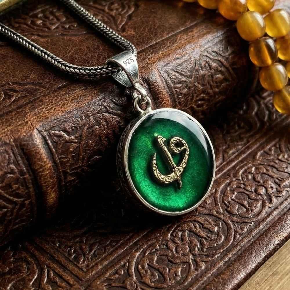 Rooted in centuries of Anatolian spirituality, this Turkish Sterling Silver Enamel Elif Vav Necklace beautifully unites two powerful symbols in Islamic art.