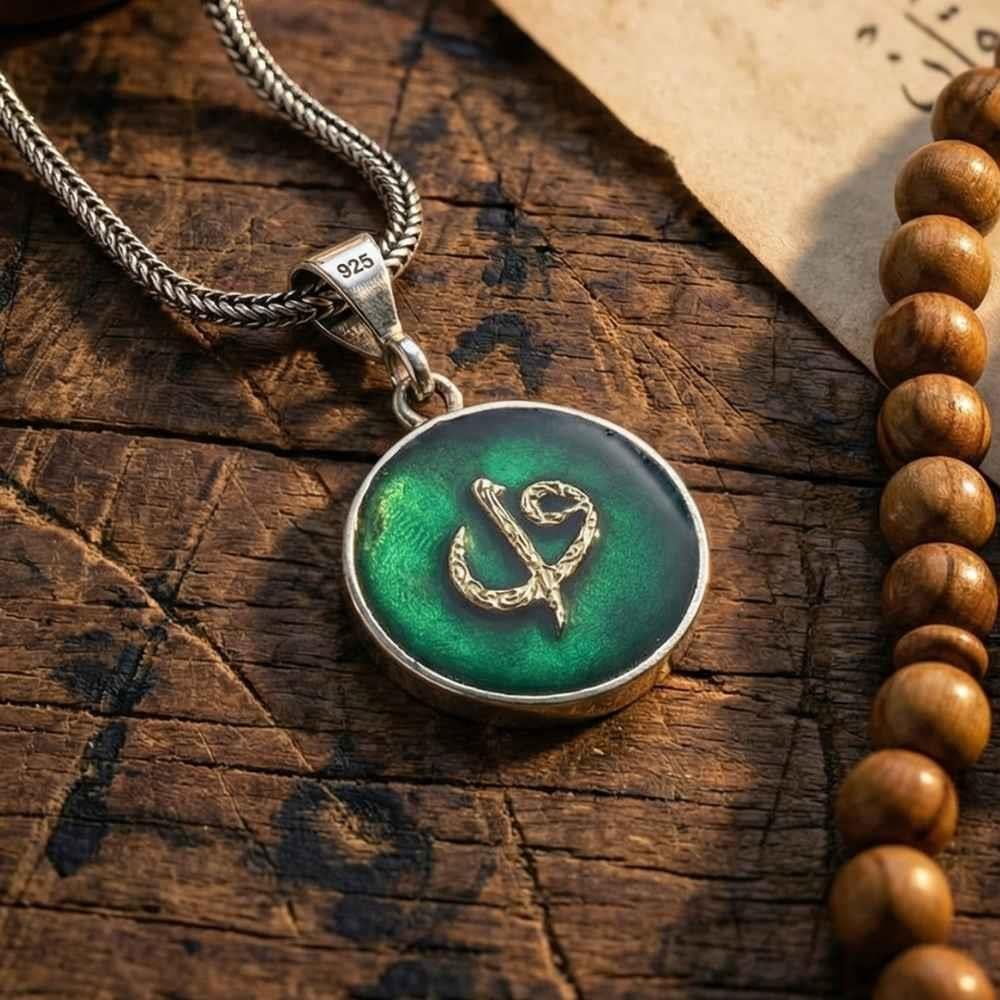 Rooted in centuries of Anatolian spirituality, this Turkish Sterling Silver Enamel Elif Vav Necklace beautifully unites two powerful symbols in Islamic art.
