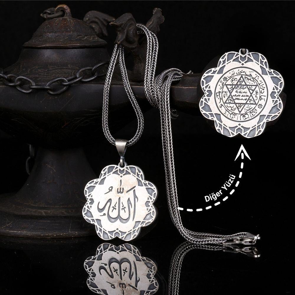 Rooted in centuries of symbolism, this Turkish Sterling Silver Necklace with Seal of Solomon unites spiritual meaning with refined craftsmanship.