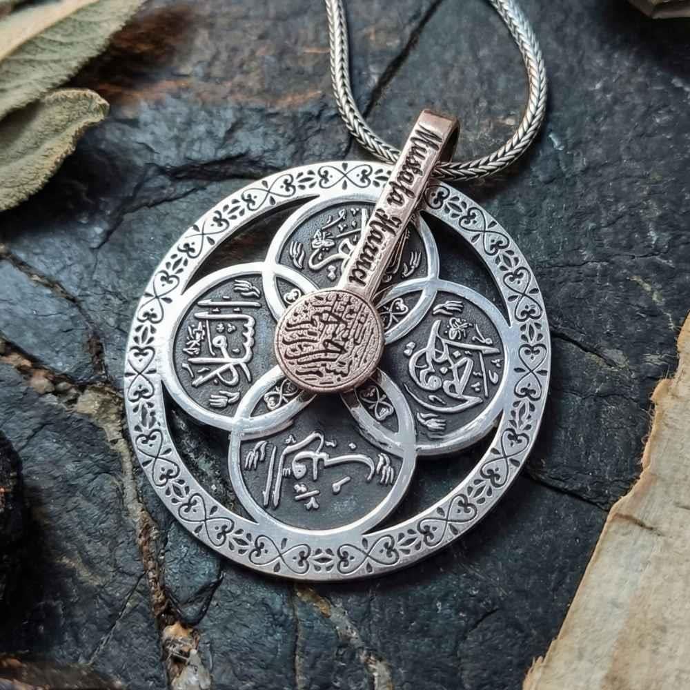 Rooted in deep spiritual meaning and traditional craftsmanship, this Turkish Sterling Silver Protection Necklace with 4 Esma is designed for those who wish to carry faith and remembrance close to the heart.