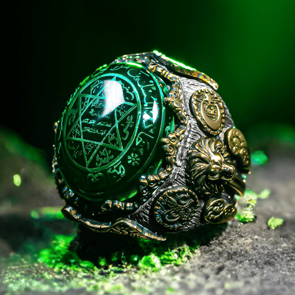 Turkish Sterling Silver Ring with Amber and Seal of Solomon is a bold statement piece rooted in centuries of Anatolian symbolism.