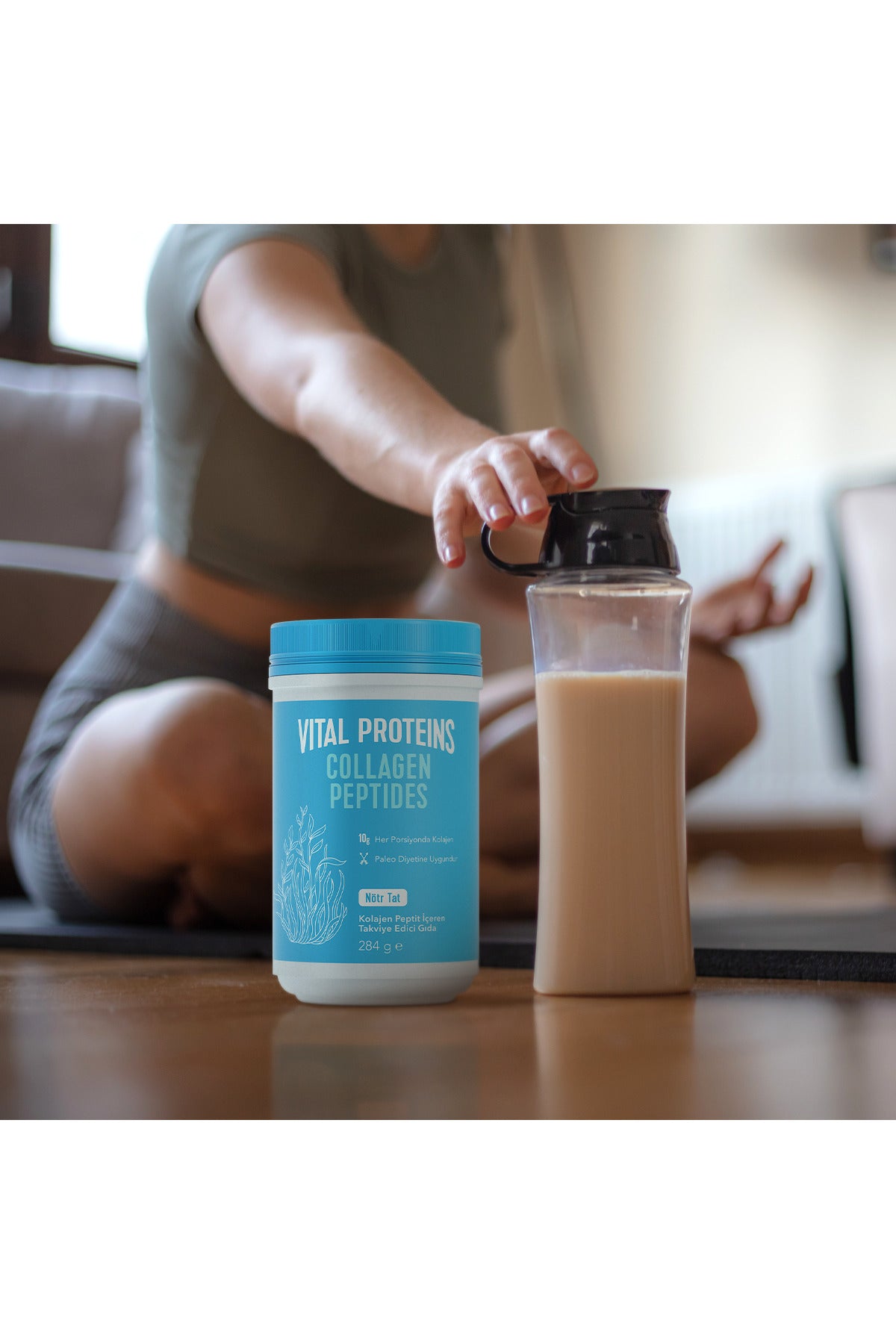 Vital Proteins Collagen Peptides Powder 284 g is a single-ingredient collagen supplement made with hydrolyzed bovine collagen peptides (Type I).