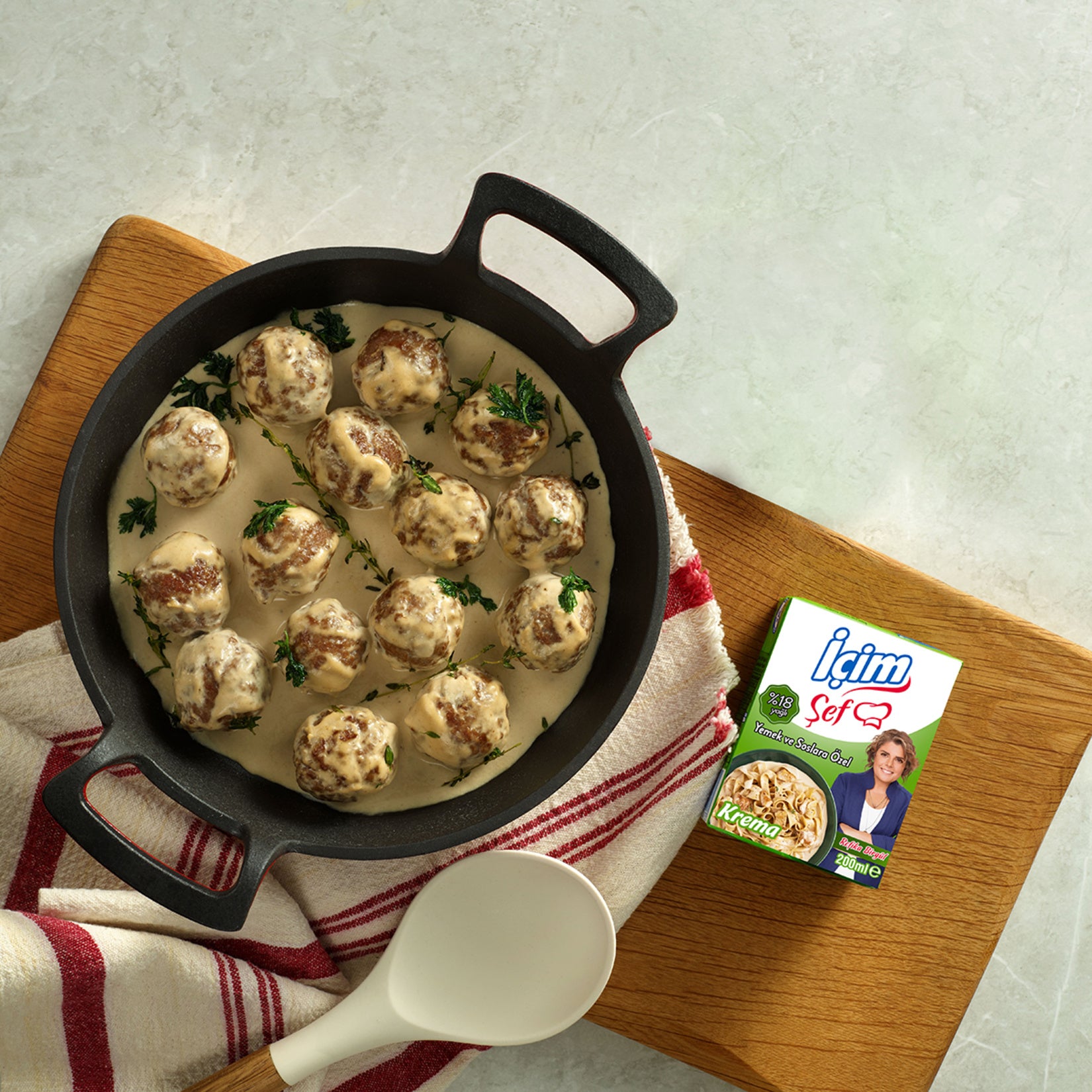 Icim Chef 18% Fat Cream is a versatile kitchen essential made from fresh, pasteurized cow’s milk cre