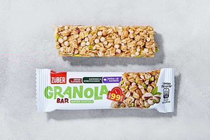 Züber Granola Bar with Pistachio 0.88 oz (25 g)