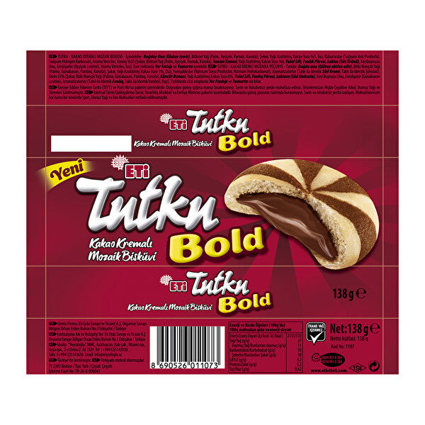 Open Eti Tutku Bold Biscuit showing cocoa cream filling