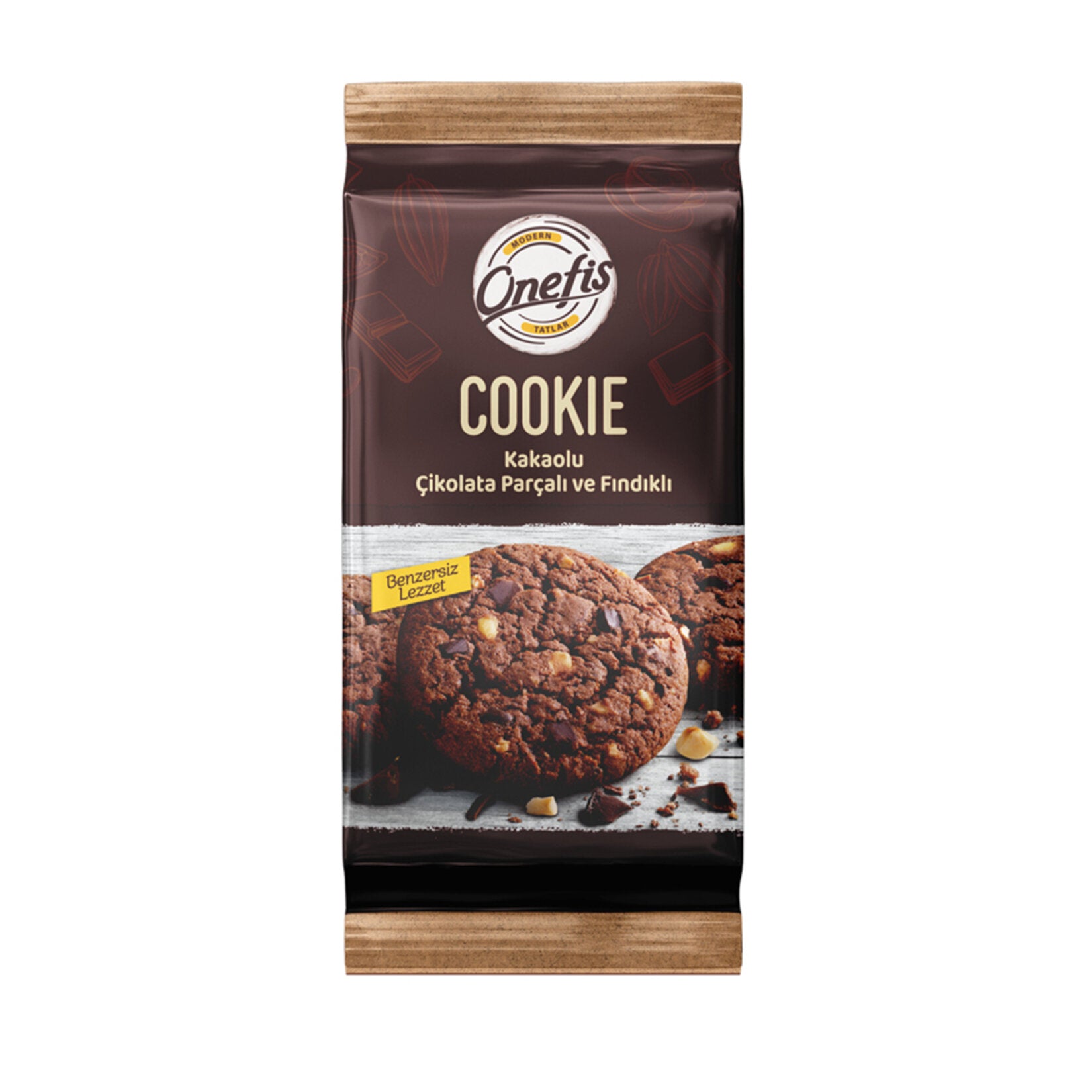 Onefis Chocolate Chunk & Hazelnut Cookie brings you the perfect blend of rich chocolate, crunchy hazelnuts, and a soft cookie texture.