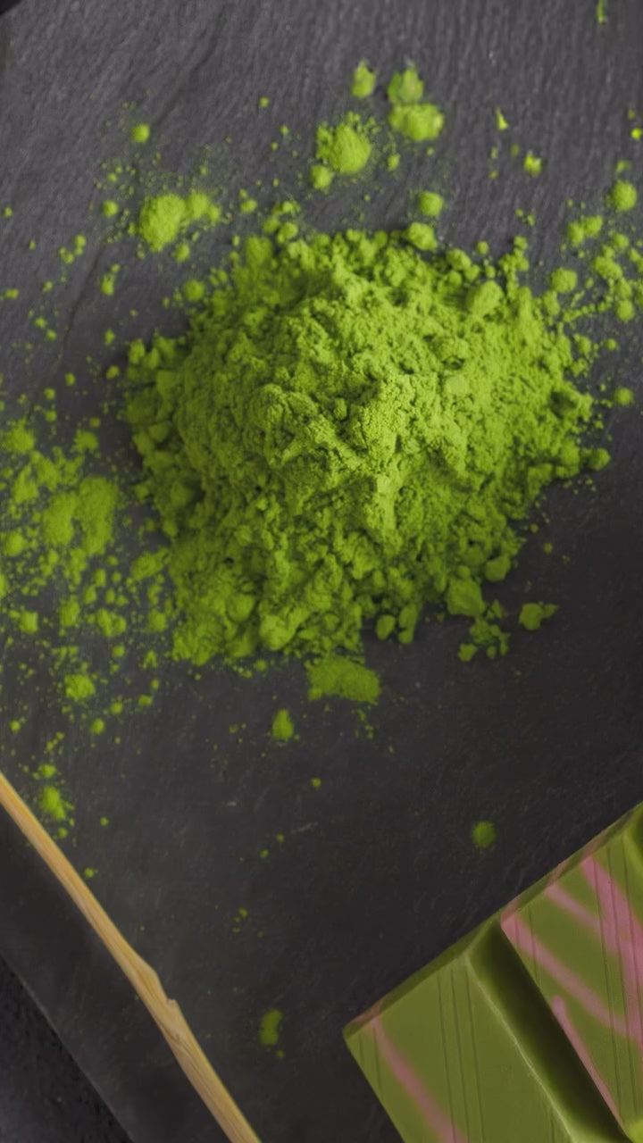 Beyoglu Matchico Tokyo-Style Chocolate- Matcha Chocolate with Strawberry Cream & Strawberry Pieces 3.4 oz (95 G)