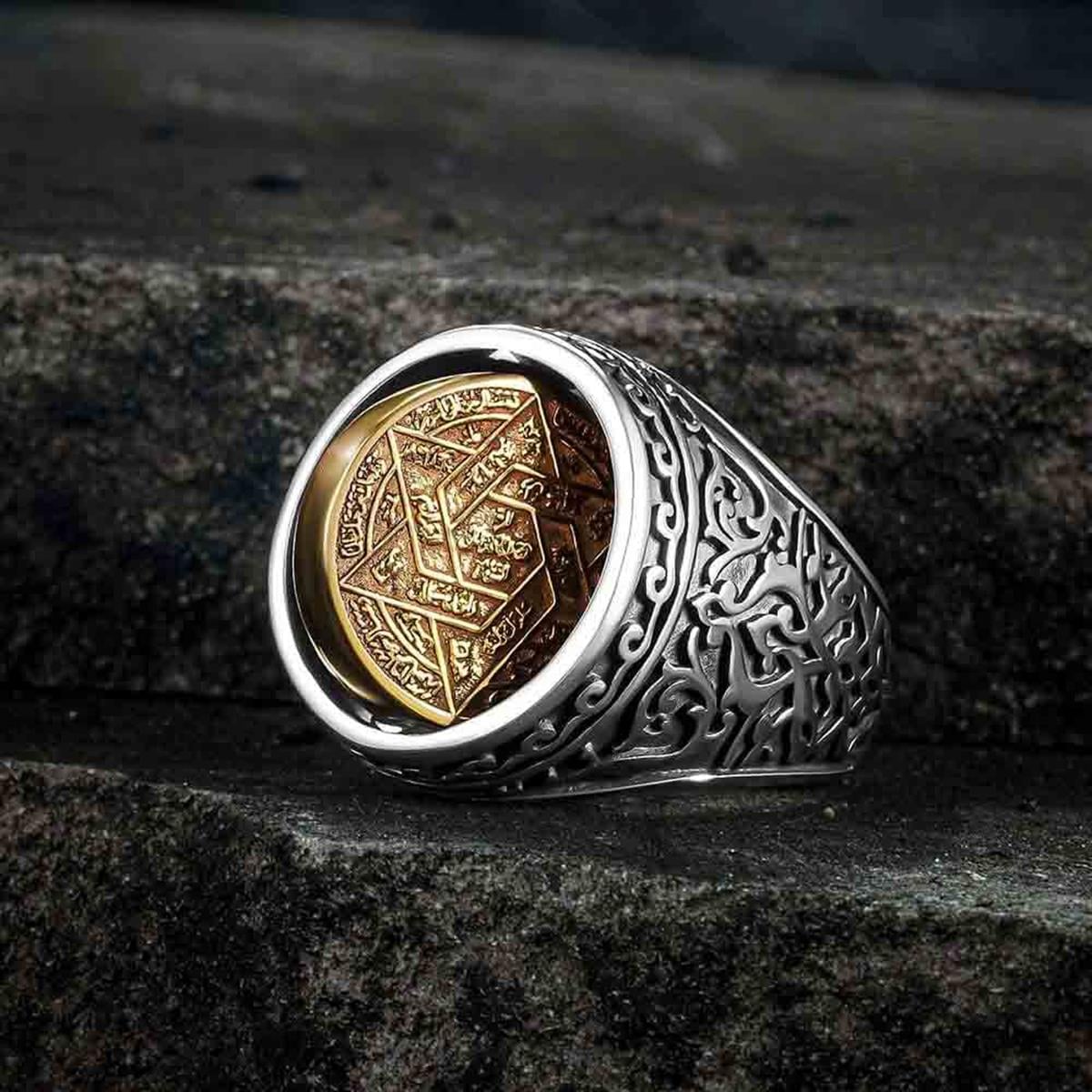 Rooted in centuries-old symbolism, this Turkish Silver Ring with Rotating Seal of Solomon blends spiritual heritage with bold craftsmanship.