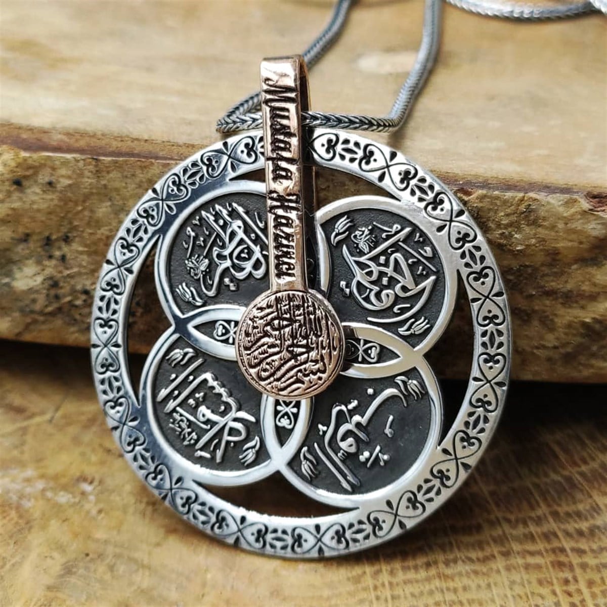 Rooted in deep spiritual meaning and traditional craftsmanship, this Turkish Sterling Silver Protection Necklace with 4 Esma is designed for those who wish to carry faith and remembrance close to the heart.