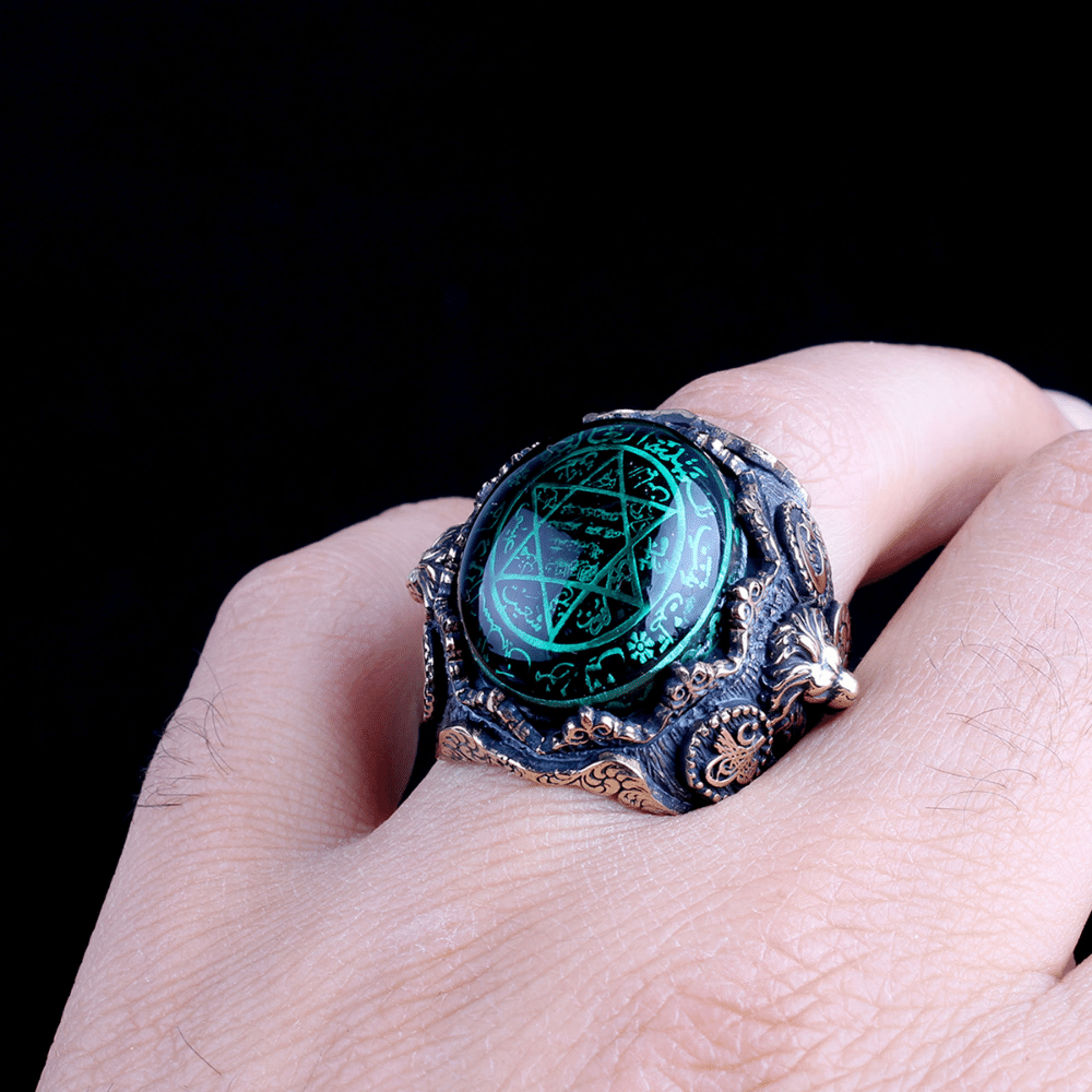 Turkish Sterling Silver Ring with Amber and Seal of Solomon is a bold statement piece rooted in centuries of Anatolian symbolism.