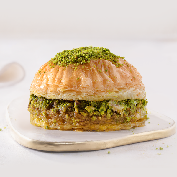 Pistachio Burger Baklava